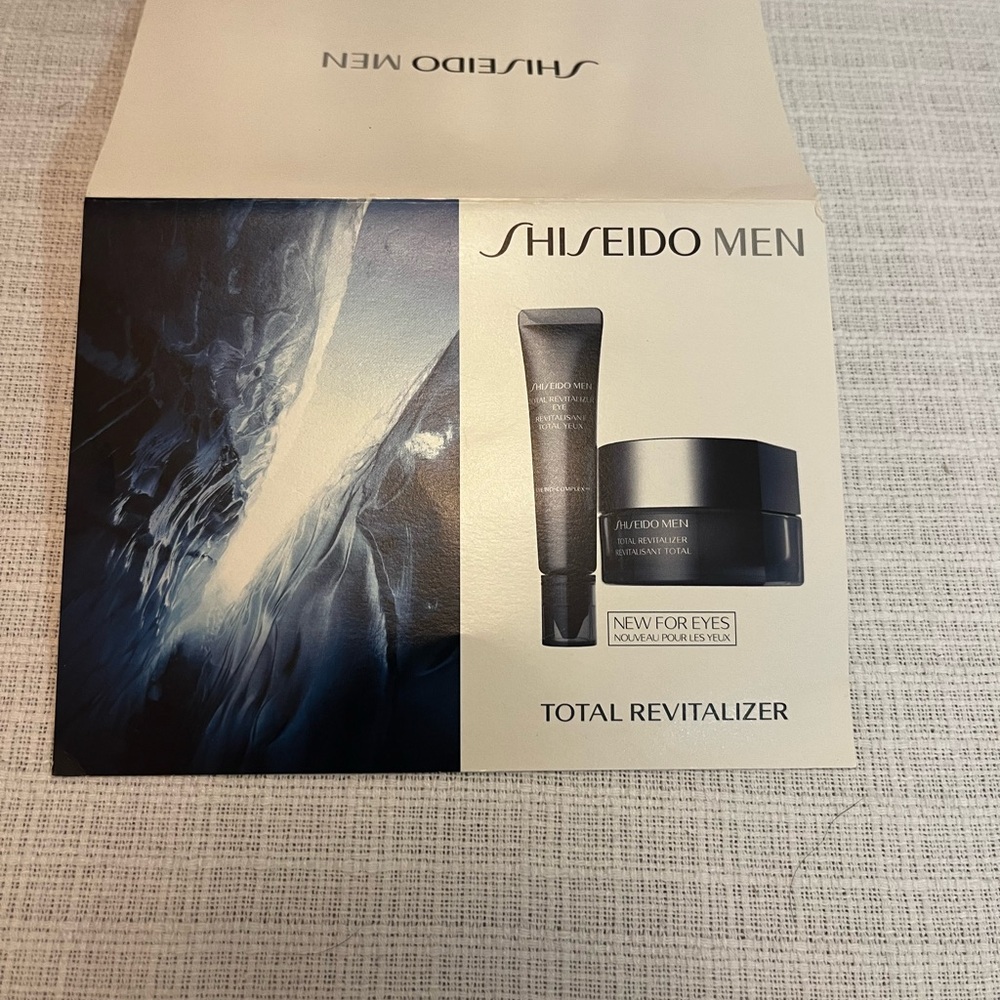 Shiseido men Total Revitalizer, samples for face and eyes.